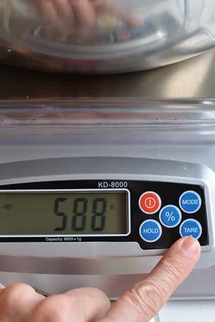 7 Reasons Why I Love the MyWeigh KD-8000 Digital Scale [HOW-TOs] -  MakeSauerkraut