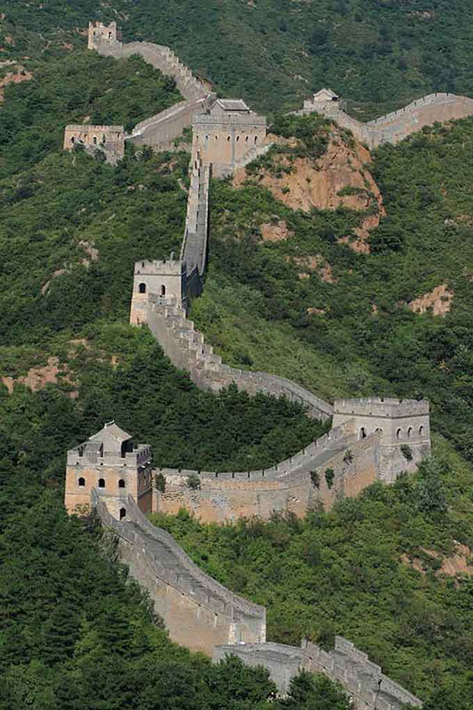 Aerial view of the Great Wall of China. | MakeSauerkraut.com