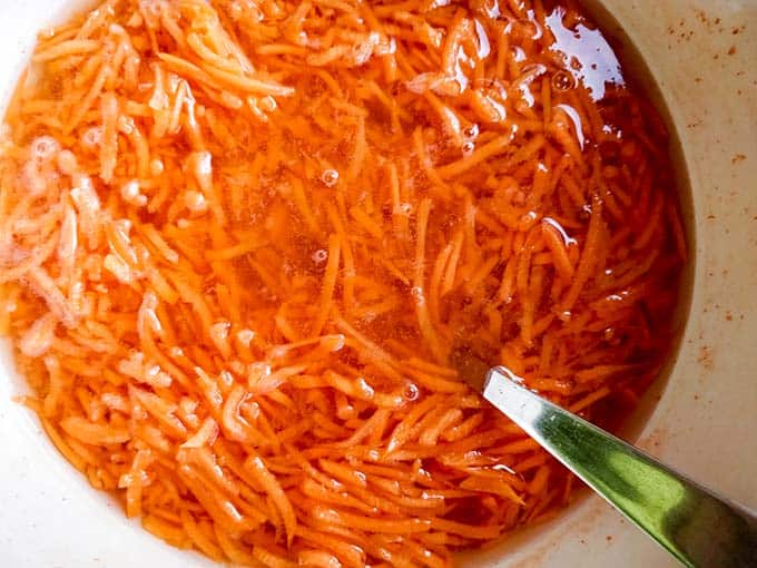 Carrot Kimchi [TANGGUN] To Instantly Add Flavor to Any Meal