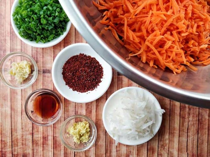Carrot Kimchi [TANGGUN] To Instantly Add Flavor to Any Meal